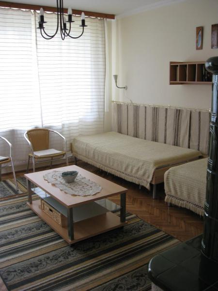 Liliom Apartments Balatonfuered Esterno foto